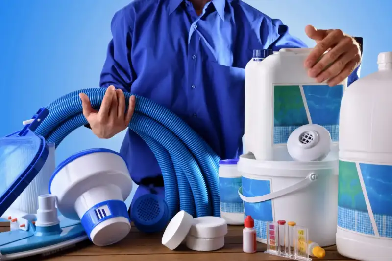 طريقة تنظيف حوض السباحة